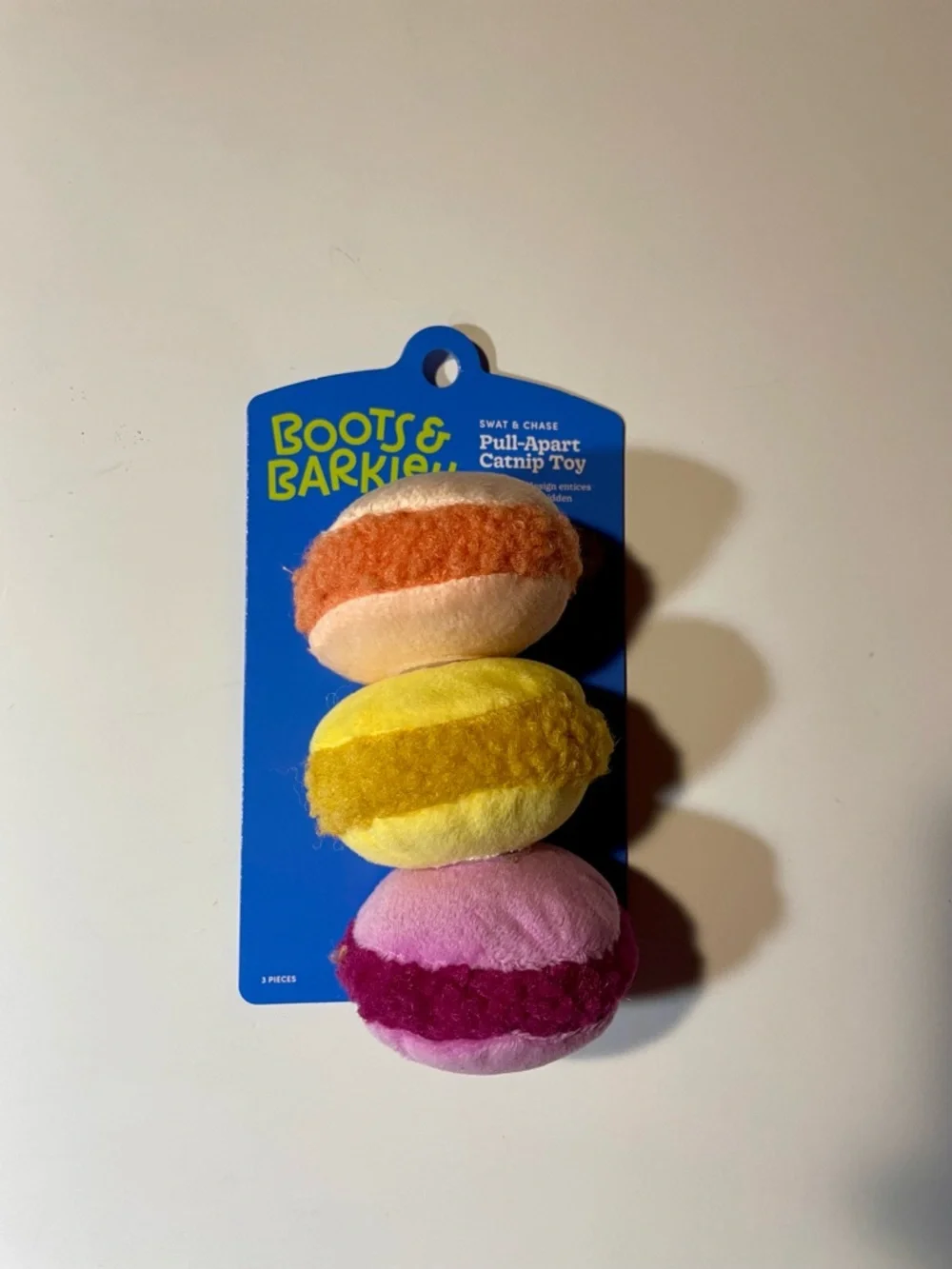 Boots & Barkley Pull Apart 3 Piece Catnip Toy NWT Pets Fun Furry Friends Play